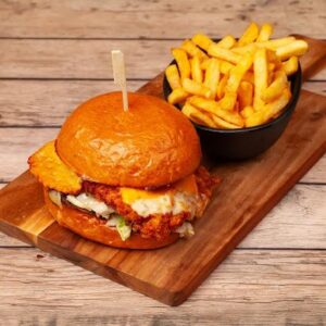 Crispy Chicken Cruncher Burger Menü